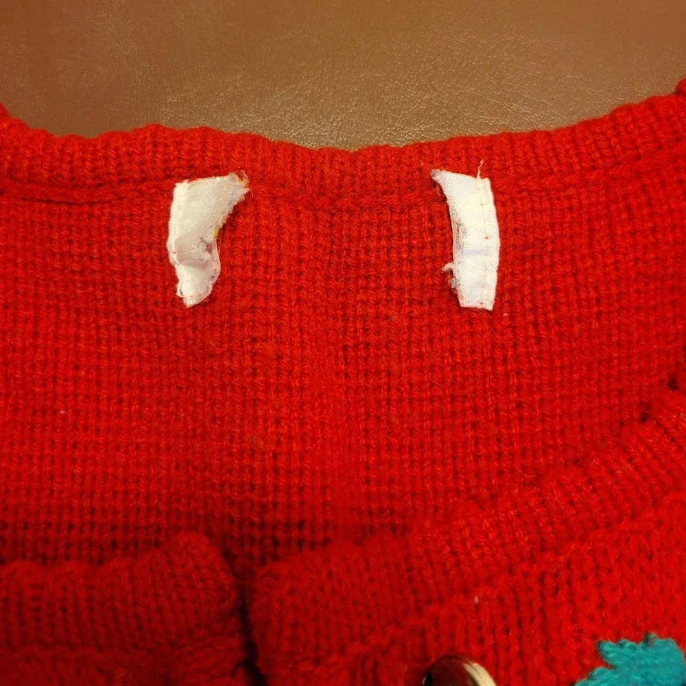 Red Embroidered Floral Long Sleeve Cardigan Sweater Women's Size Medium - Picture 3 of 8